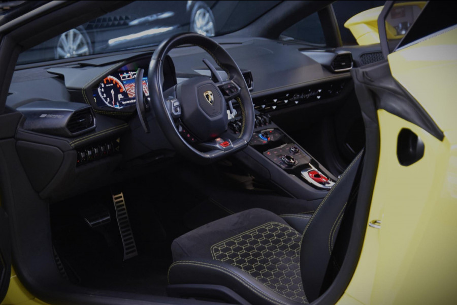 Lamborghini Huracan Spyder 5.2 V10 LP580-2 *Giallo Tenerife* Navi|Dealer onderhouden!!|BTW|Lift