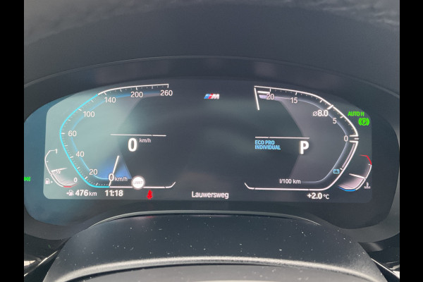 BMW 5 Serie Touring 520i M-Sport High Executive HUD Dak Leer Trekhaak Edition M-pakket