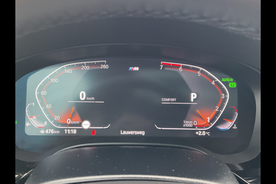 BMW 5 Serie Touring 520i M-Sport High Executive HUD Dak Leer Trekhaak Edition M-pakket