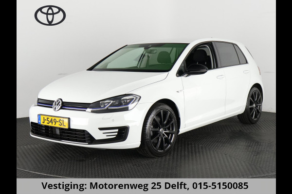 Volkswagen e-Golf FULL ELECTRIC.136 PK.WARMTEPOMP. ACCU 99 %!!! DIGITAAL DASHBOARD. ALS NIEUW TOT 2 JAAR GARANTIE *