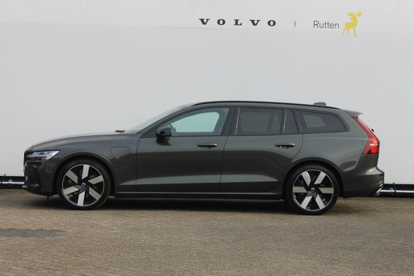 Volvo V60 T6 Plug-in hybrid 350PK Automaat AWD Ultimate Dark Panoramisch schuif-kanteldak / 360graden zichtcamera / Semi elektrisch wegklapbare trekhaak / Head-Up display /  Apple Carplay