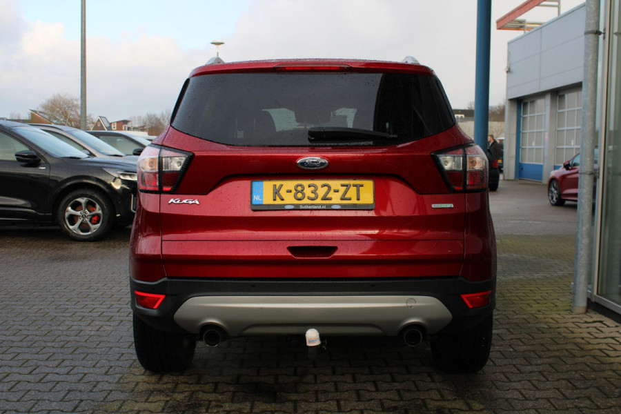 Ford Kuga 1.5 EcoBoost Titanium | Trekhaak 2000KG | Cruise Control | Stoel + Stuurverwarming | Navigatie | Parkeersensoren | Climate Control |