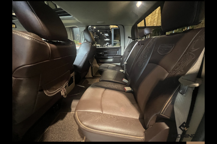 Dodge Ram 1500 5.7 V8 4x4 Crew Cab 5'7 Longhorn Pearl White