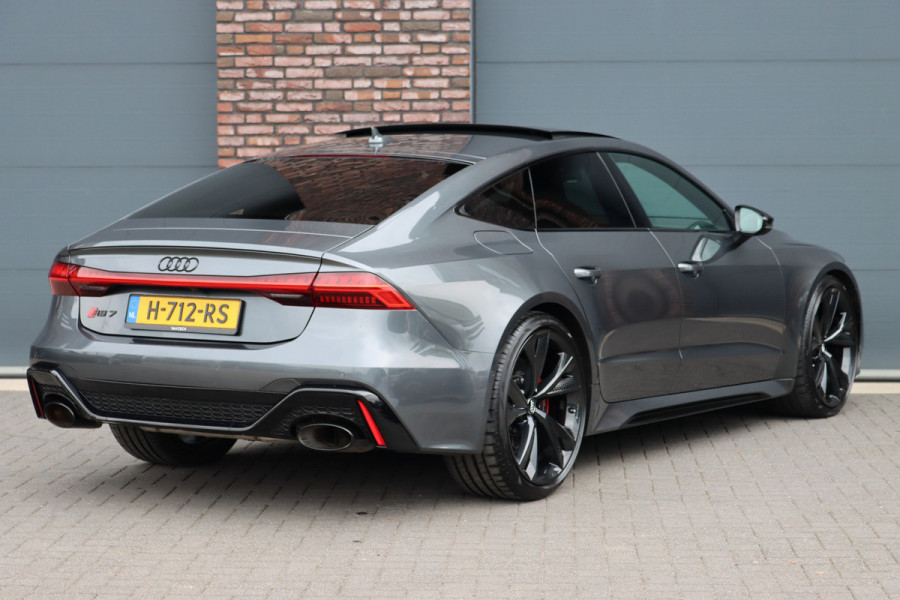 Audi A7 Sportback 4.0 TFSI RS 7 Quattro Aut8 | Vierwielbesturing | Keramisch | Adaptive Cruise Control | HUD | Bang&Olufsen | Stoelventilatie | Nappa Leder | Assistentiepakket City/Tour | Matrix-LED | Soft-Close |