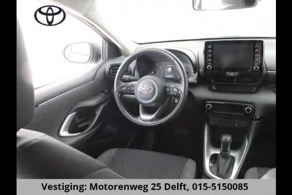 Toyota Yaris 1.5 HYBRID BI-TONE AUT. GARANTIE TOT 4-2033 Toyota Yaris 1.5 HYBRID BI-TONE AUT.  GARANTIE TOT 2033 .CRUISE.CLIMATE.CARPLAY NAVIGATIE