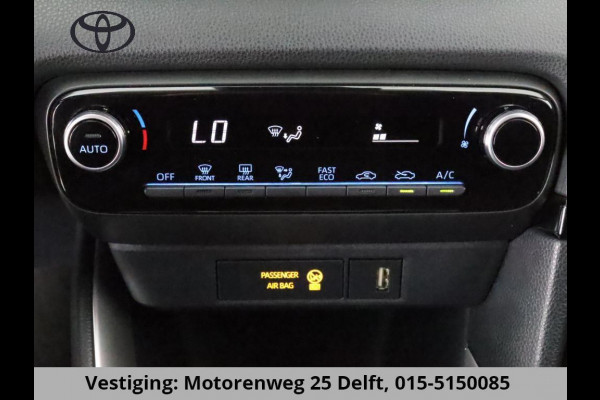 Toyota Yaris 1.5 HYBRID BI-TONE AUT. GARANTIE TOT 4-2033 Toyota Yaris 1.5 HYBRID BI-TONE AUT.  GARANTIE TOT 2033 .CRUISE.CLIMATE.CARPLAY NAVIGATIE