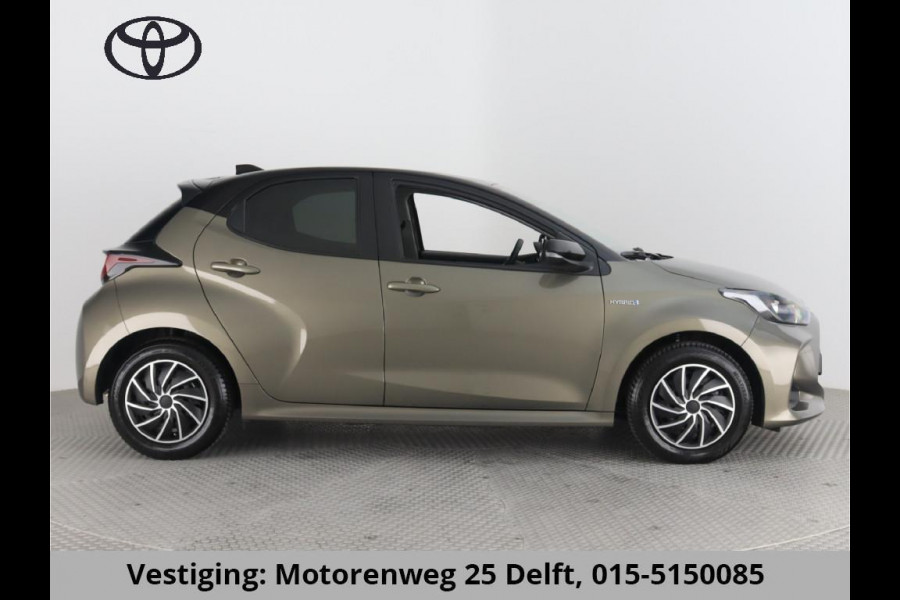 Toyota Yaris 1.5 HYBRID BI-TONE AUT. GARANTIE TOT 4-2033 Toyota Yaris 1.5 HYBRID BI-TONE AUT.  GARANTIE TOT 2033 .CRUISE.CLIMATE.CARPLAY NAVIGATIE