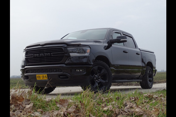 Dodge Ram 1500 Bighorn 5.7 V8 4x4 Crew Cab