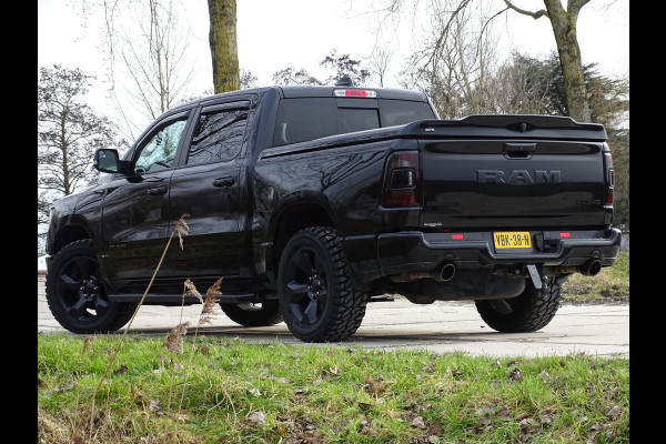 Dodge Ram 1500 Bighorn 5.7 V8 4x4 Crew Cab