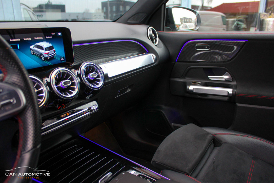Mercedes-Benz GLB 200 AMG Line Night 360 Camera Sfeer