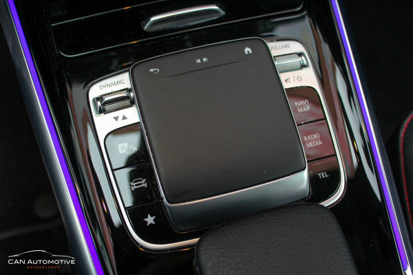 Mercedes-Benz GLB 200 AMG Line Night 360 Camera Sfeer