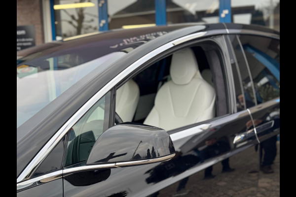 Tesla Model X 75D Base 7p. 2018 Zwart AUT NAP BTW 1e Eig!