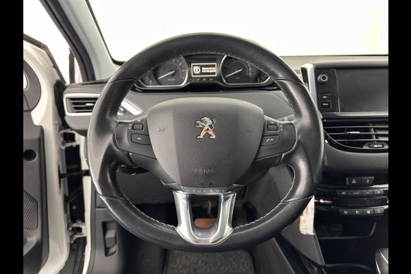 Peugeot 2008 1.2 PureTech Allure Aut. *NAVI-FULLMAP | 1/2-LEATHER | SPORT-SEATS | ECC | PDC | CRUISE | TOWBAR |  16''ALU *