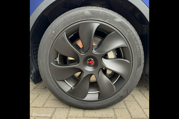 Tesla Model Y Long Range RWD BLAUW MiG MMX PACK TREKHAAK