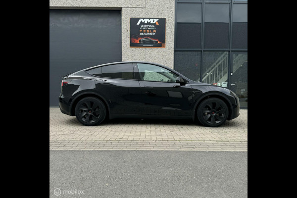 Tesla Model Y RWD MiC AMD RYZEN MMX PACK