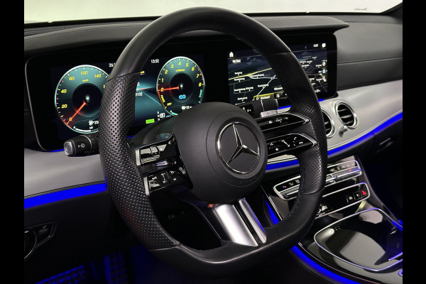 Mercedes-Benz E-Klasse Estate 300 e AMG Plug In Hybrid PHEV | Schuifdak | Trekhaak af Fabriek | Widescreen Navi | Multibeam LED | Apple Carplay | Camera | Alcantara Sportstoelen Verwarmd  |