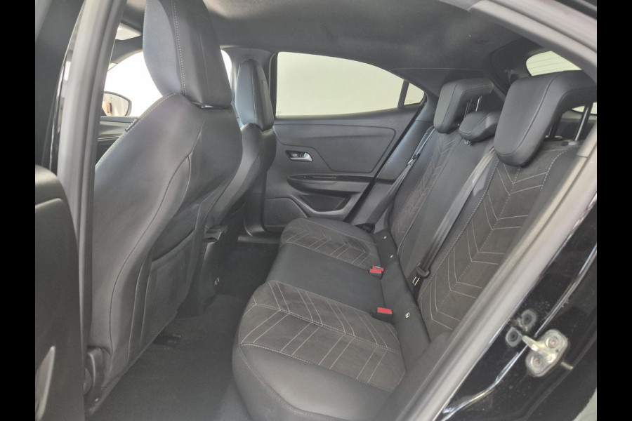 Opel Mokka 1.2 Turbo GS | Navigatie | Achteruitrijcamera | Apple Carplay/Android Auto | Alcantara bekleding met massagefunctie |