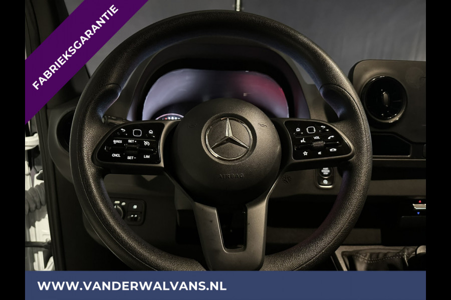 Mercedes-Benz Sprinter 317 CDI 170pk L3H2 Fabrieksgarantie Euro6 ** Airco | Cruisecontrol | Camera | Apple Carplay Android Auto, Cruisecontrol, Parkeersensoren, Chauffeursstoel, Stoelverwarming, Bijrijdersbank