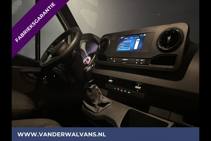 Mercedes-Benz Sprinter 317 CDI 170pk L3H2 Fabrieksgarantie Euro6 ** Airco | Cruisecontrol | Camera | Apple Carplay Android Auto, Cruisecontrol, Parkeersensoren, Chauffeursstoel, Stoelverwarming, Bijrijdersbank