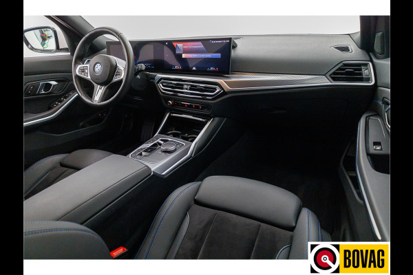 BMW 3 Serie Touring 330e Touring M-sport LCI 292 PK | Camera | Adap. Cruise | Active guard plus Led, Navi, App. connect, Elec. klep, Stoel- en Stuurverwarming, nw. model!