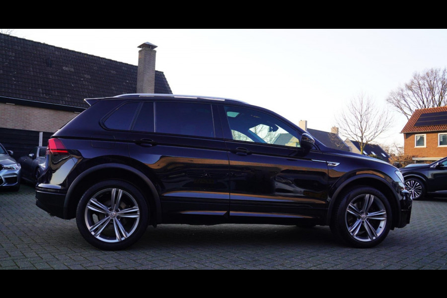 Volkswagen Tiguan 2.0 TSI 4Motion Highline Business R | Panorama | R-line | Facelift | Virtual Cockpit | Facelift NAVI | LED |