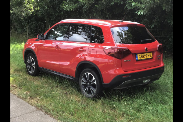 Suzuki Vitara 1.4 Boosterjet Style Smart Hybrid. 1e eig./dealeronderhouden met 2 jr. APK