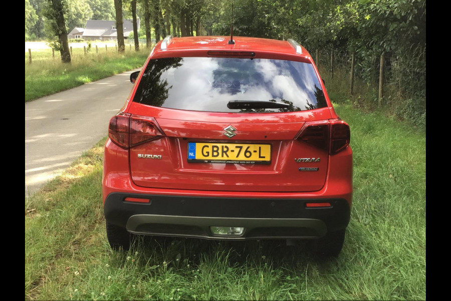 Suzuki Vitara 1.4 Boosterjet Style Smart Hybrid. 1e eig./dealeronderhouden met 2 jr. APK