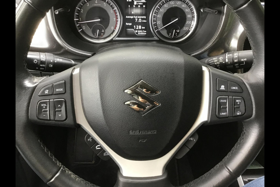 Suzuki Vitara 1.4 Boosterjet Style Smart Hybrid. 1e eig./dealeronderhouden met 2 jr. APK