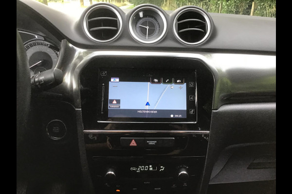 Suzuki Vitara 1.4 Boosterjet Style Smart Hybrid. 1e eig./dealeronderhouden met 2 jr. APK
