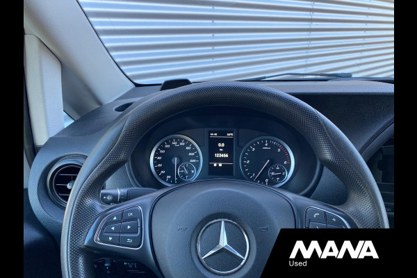 Mercedes-Benz Vito 114 CDI L2H1 136PK Airco Navi Bluetooth Camera Trekhaak Cruise Multifunctioneel stuurwiel