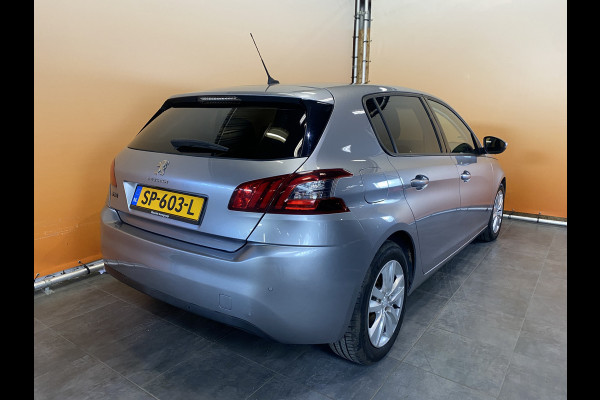 Peugeot 308 1.2 PureTech Blue Lease Executive panodak navi winterset