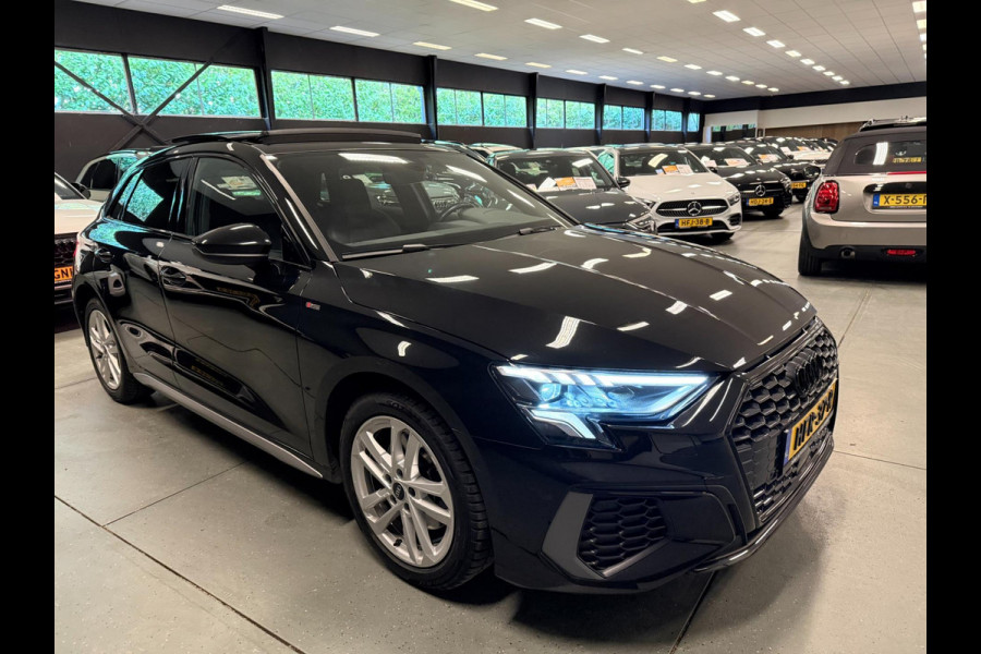 Audi A3 Sportback 35 TFSI 3x S-LINE BLACK-LINE PANO/SFEERVERL/NAVI/V-COCKPIT/LED/DAB///