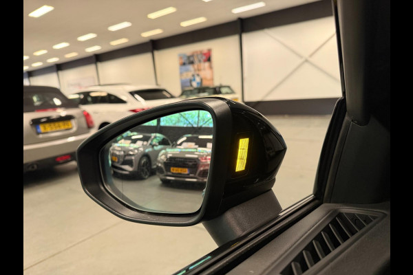 Audi A3 Sportback 35 TFSI 3x S-LINE BLACK-LINE PANO/SFEERVERL/NAVI/V-COCKPIT/LED/DAB///