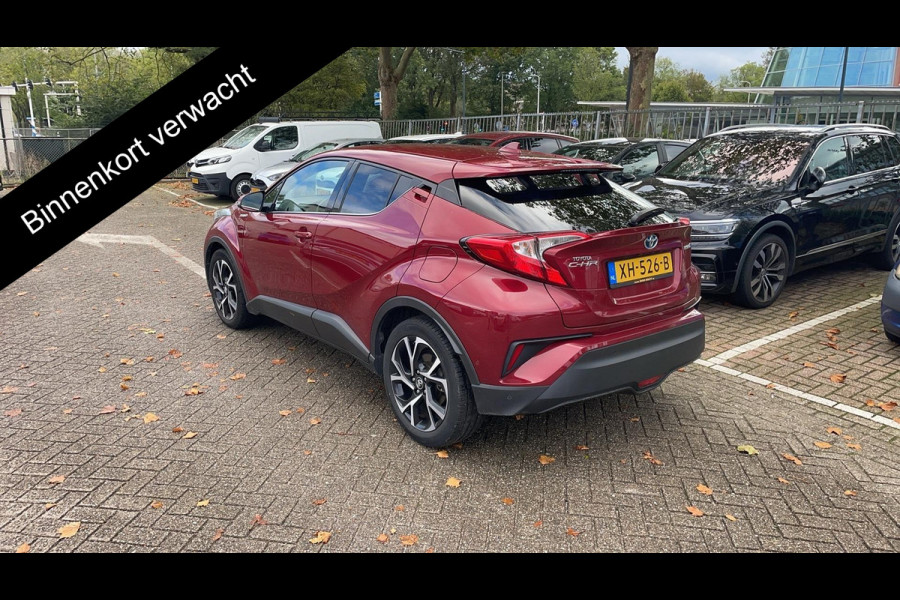 Toyota C-HR 1.8 Hybrid Dynamic | Navigatie | Dealer onderhouden | Stoelverwarming | Parkeersensoren voor en achter