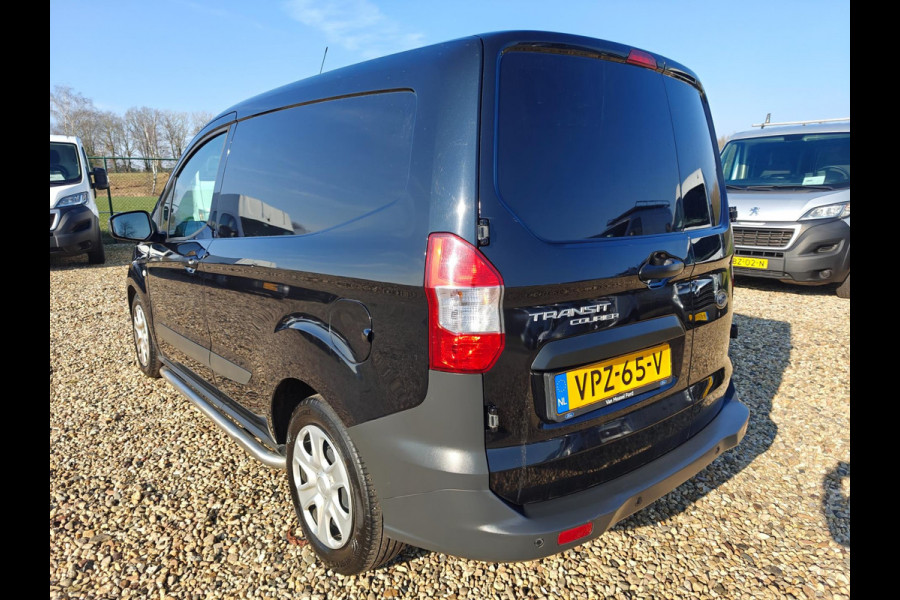 Ford Transit Courier 1.5 TDCI Trend Duratorq S&S ,Camera , navi , cruise , euro 6 , 1e Eig , pracht bus