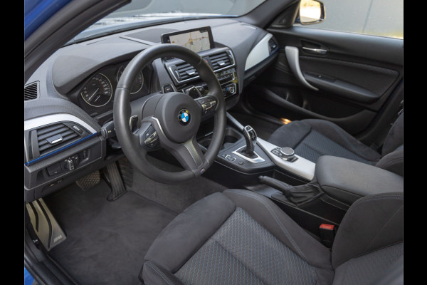 BMW 1-serie M140i - Dak - Harman Kardon - Camera - Navi Prof