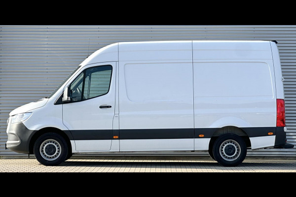 Mercedes-Benz Sprinter 317 CDI L2H2 RWD Automaat,Navi,camera