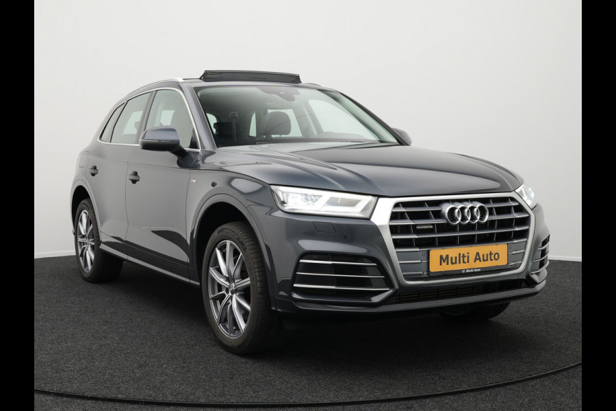 Audi Q5 50 TFSI e quattro S Edition Plug in Hybrid PHEV | Panodak | Trekhaak af Fabriek | Alcantara Sportstoelen Memory | Apple Carplay | Virtual | Navigatie | L.M. 20" | Stoelverwarming | DAB |