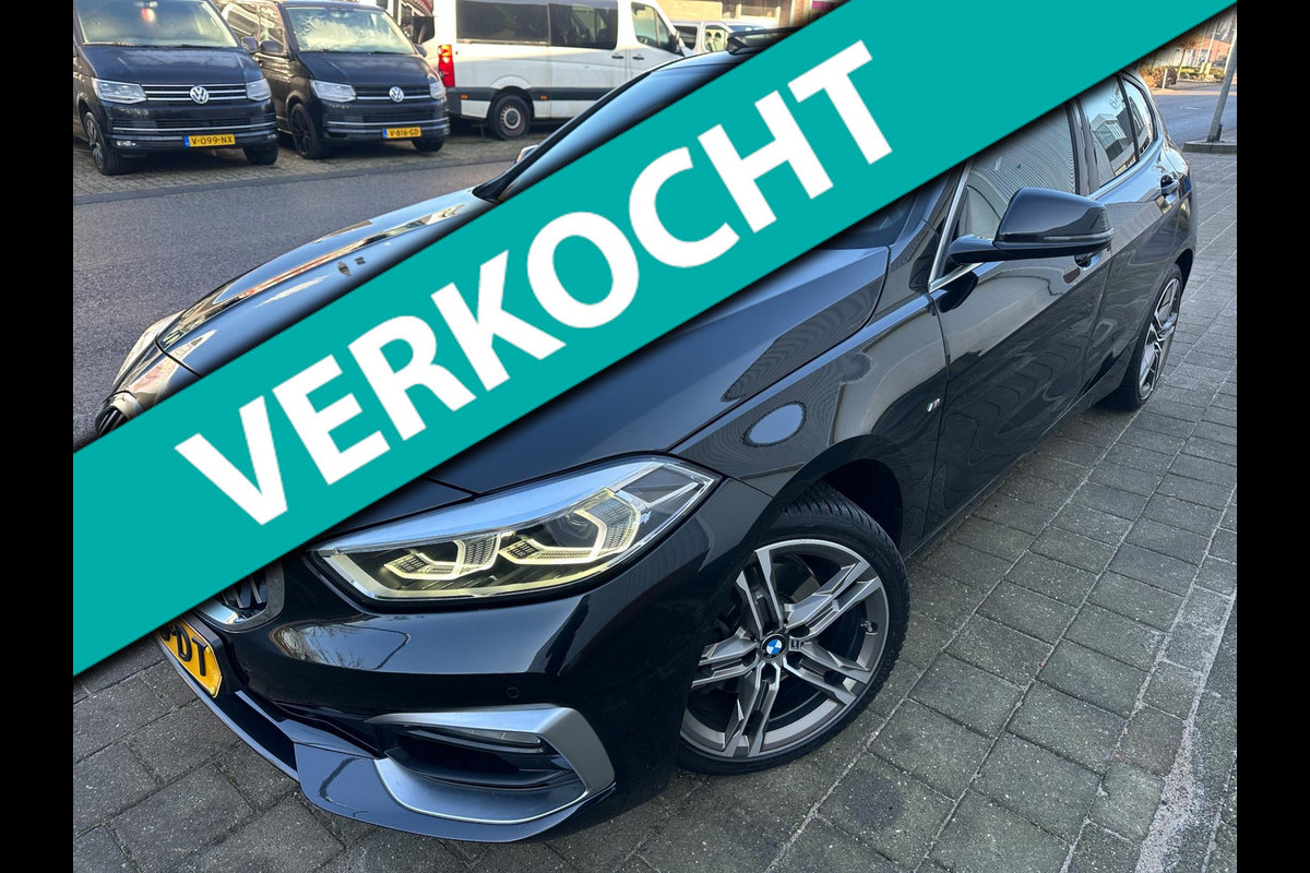 BMW 1-serie 118i 2020 M-SPORT HIGH Executive Edition PANO LEER CAM NAP LUXE