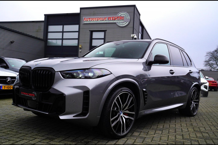 BMW X5 XDrive50e | Panorama | 360 CAM | AR Camera | Adaptieve Cruise | Lane Assist | Trekhaak elektrisch | BTW incl. | HuD | NIEUW