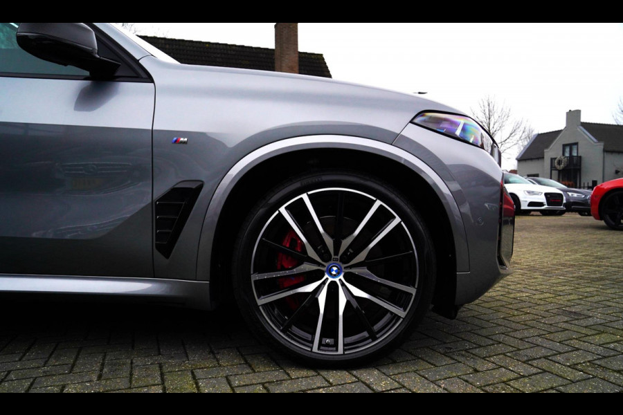 BMW X5 XDrive50e | Panorama | 360 CAM | AR Camera | Adaptieve Cruise | Lane Assist | Trekhaak elektrisch | BTW incl. | HuD | NIEUW