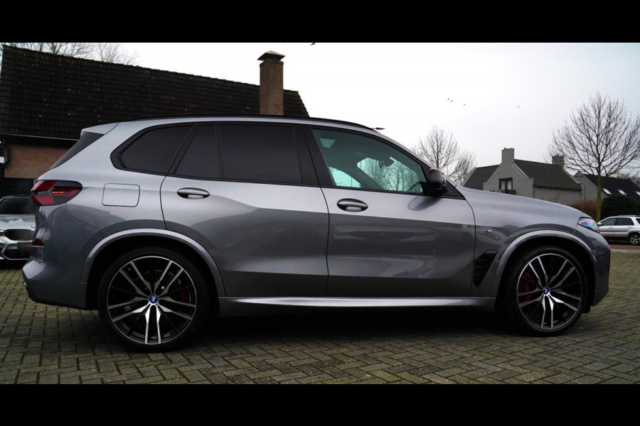 BMW X5 XDrive50e | Panorama | 360 CAM | AR Camera | Adaptieve Cruise | Lane Assist | Trekhaak elektrisch | BTW incl. | HuD | NIEUW