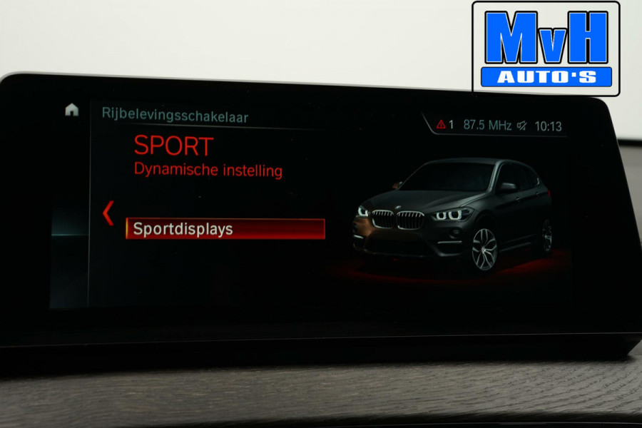 BMW X1 sDrive20i VDL Nedcar Edition|LEDER|H/K AUDIO|CAMERA|NAP