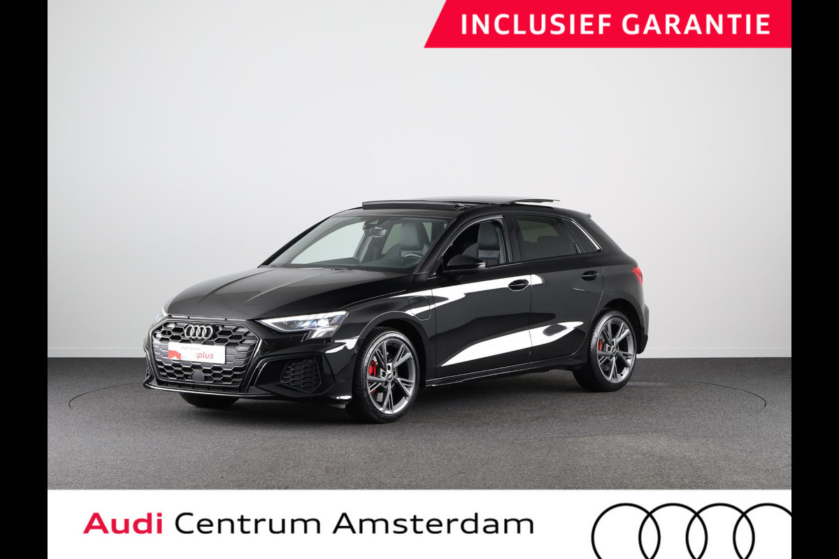 Audi A3 Sportback 45 TFSI e S edition Competition 245pk Plug in Hybrid | Panoramadak | Stoelverwarming | Parkeercamera | Adaptieve cruise controle