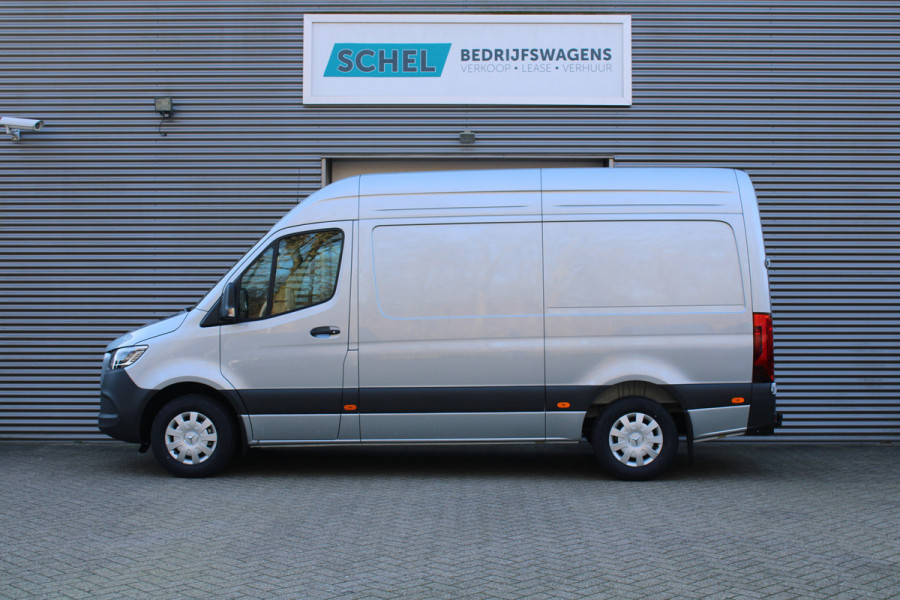 Mercedes-Benz Sprinter 317CDI L2H2 Select - LED - Mbux 10 - 3.5t Trekhaak - Geveerde Stoel - Betimmering - Camera - Carplay - Bind spot - Cruise - Rijk