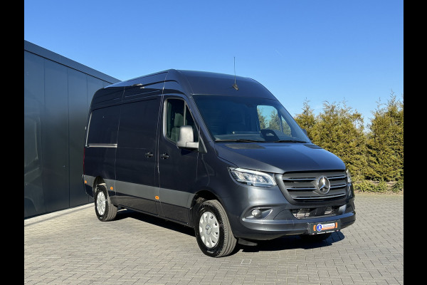 Mercedes-Benz Sprinter 319 CDI 9G-TRONIC / L2H2 / 3.5 TON TREKKEN / CAMERA / CRUISE / AIRCO / STOELVERWARMING / GEVEERDE STOEL