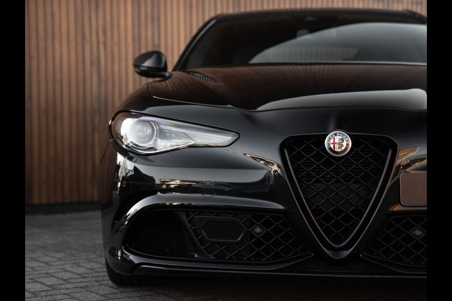 Alfa Romeo Giulia 2.9 V6 Quadrifoglio | Akrapovic | Veel carbon! | CarPlay | Adapt. cruise