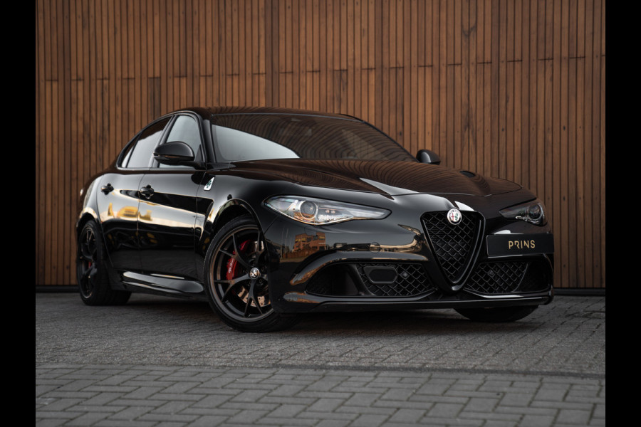 Alfa Romeo Giulia 2.9 V6 Quadrifoglio | Akrapovic | Veel carbon! | CarPlay | Adapt. cruise