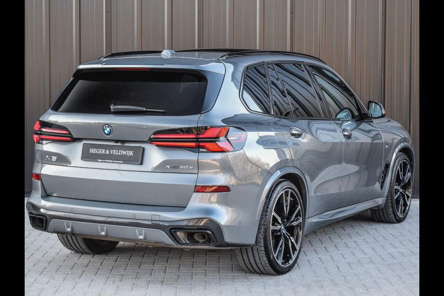 BMW X5 xDRIVE 50e | M-SPORT | COMFORT ACCESS | TREKHAAK | M-SPORT BRAKE | PANORAMADAK | REAR SIDE WINDOW | COMFORT SEATS | 4 ZONE CLIMA