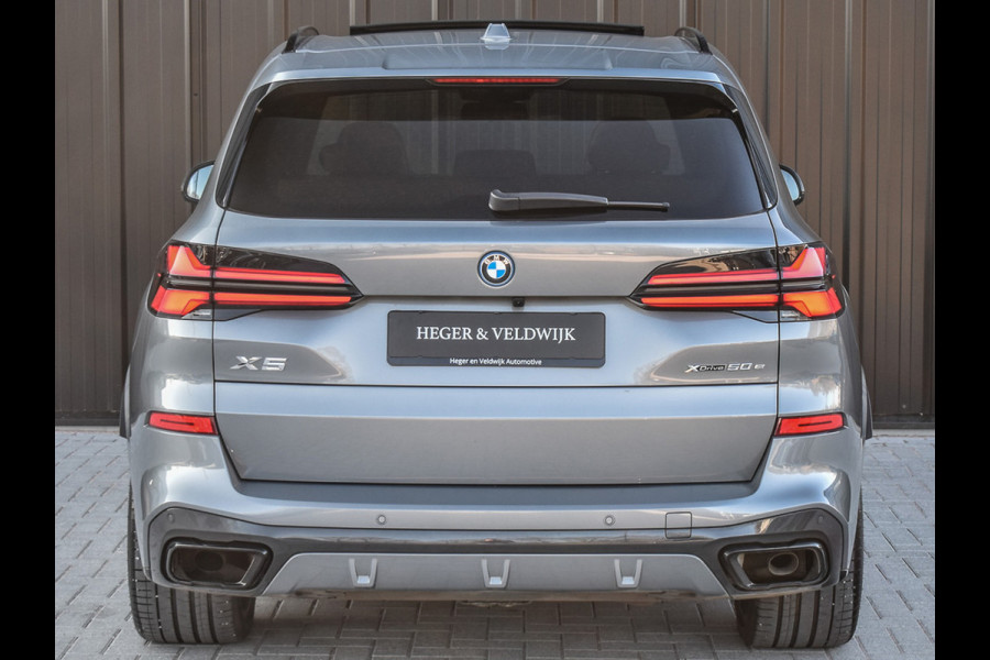 BMW X5 xDRIVE 50e | M-SPORT | COMFORT ACCESS | TREKHAAK | M-SPORT BRAKE | PANORAMADAK | REAR SIDE WINDOW | COMFORT SEATS | 4 ZONE CLIMA